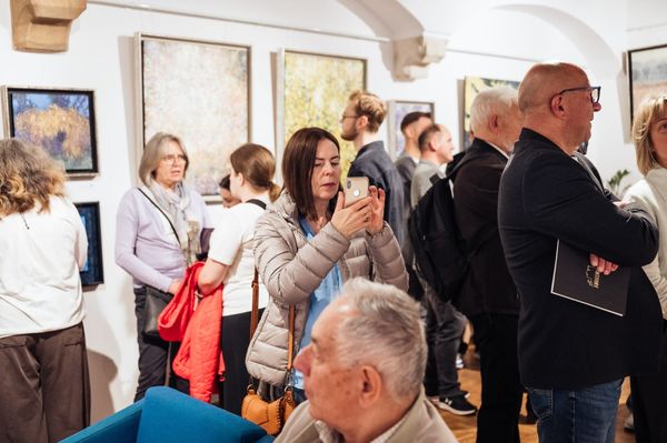 Wernisaż Halina Nowicka i Tomasz Klimczyk, zdjęcie 3 z 220