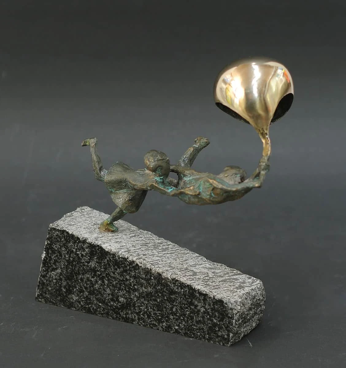 10 — Artur Gworek